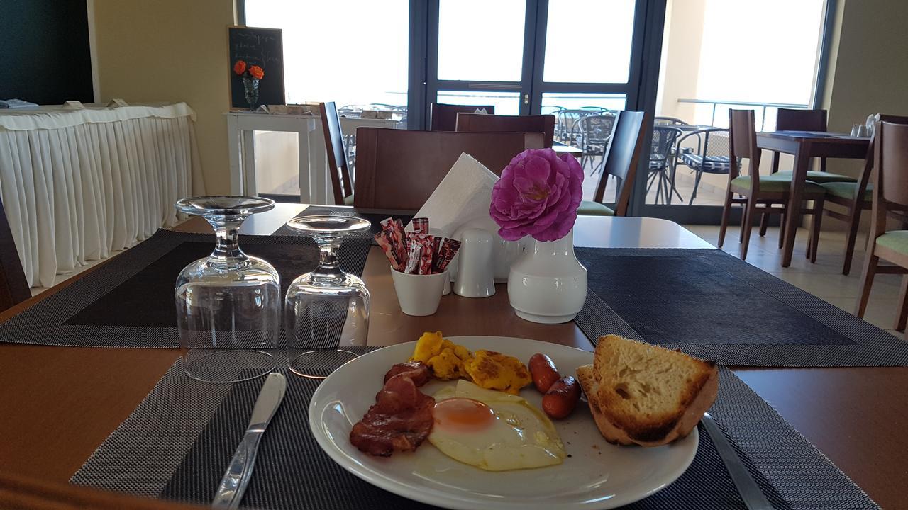 זכארו Ostria Hotel Kakovatos Beach מראה חיצוני תמונה